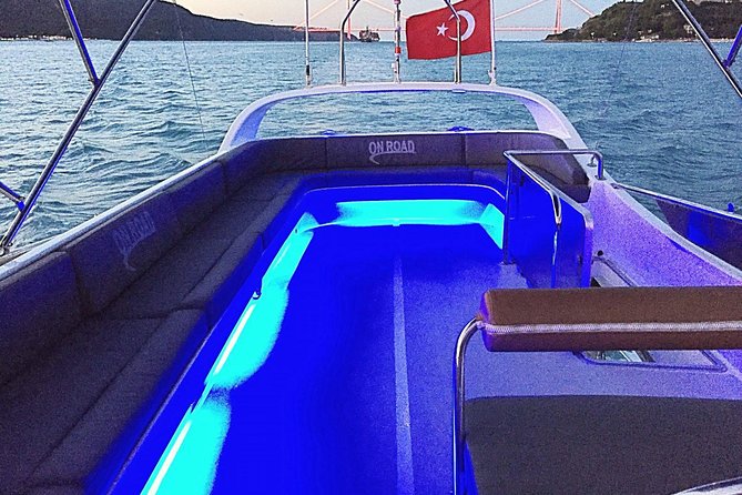 Breakfast Cruise In Bosphorus With Private Yacht - What the crew does well, and where service may vary