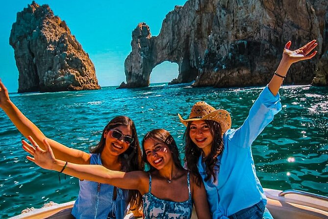 Cabo life Private Yacht in Los Cabos | 10 PAX & 3 HRS - Is $501.53 good value for 10 people?