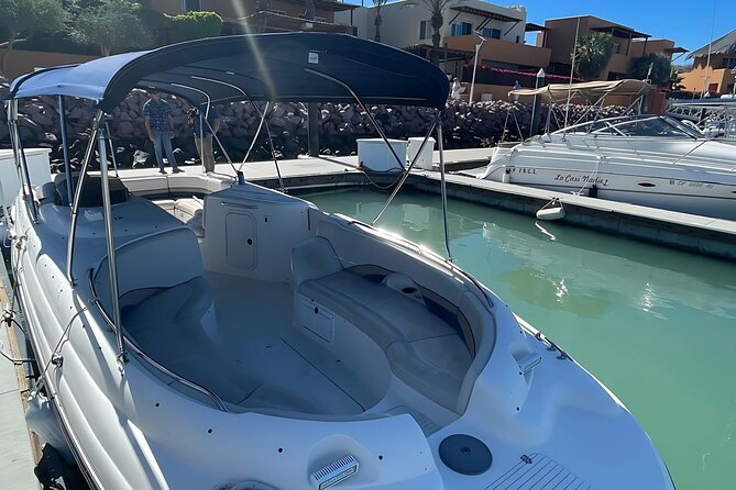 Cabo Yacht Tour to Lovers or Pelícano Beach + Beach Time - Price, comfort, and overall value