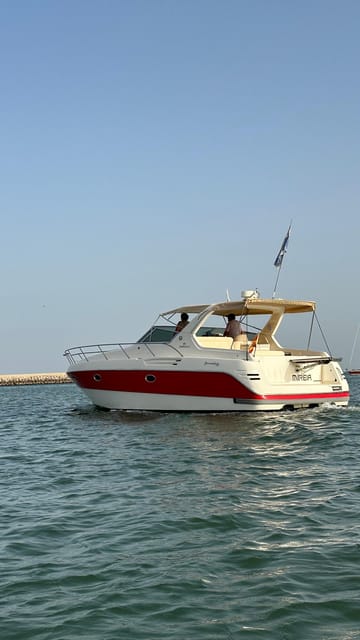 Cadiz: Exclusive Yacht excursion to La Caleta or Pepa Bridge - Key points to know before you book