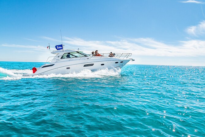 Cancun 4 hour Private Yacht Experience with Lunch and Open Bar Onboard - Pickup from Cancun or Riviera Maya hotels