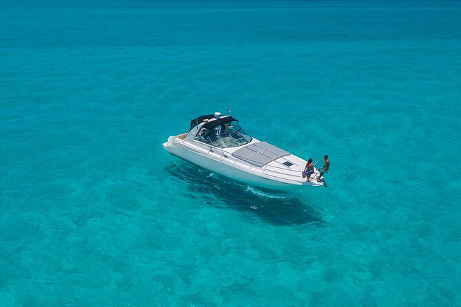Cancun 4 hour Private Yacht Experience with Lunch and Open Bar Onboard - Setting out on the Caribbean