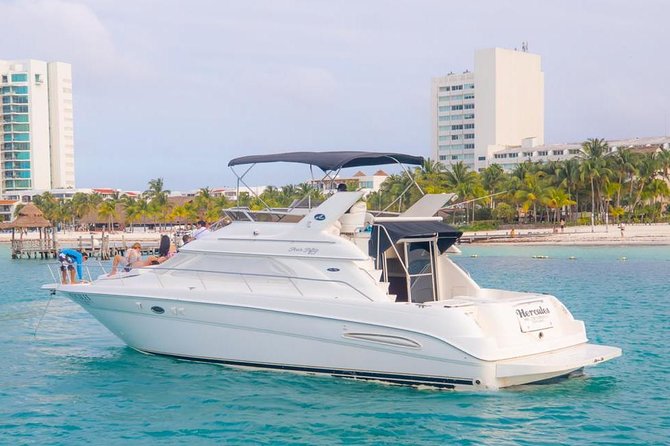 Cancún Yacht Rental SeaRay 46ft 25P13 - Drinks, swimming, and what to bring