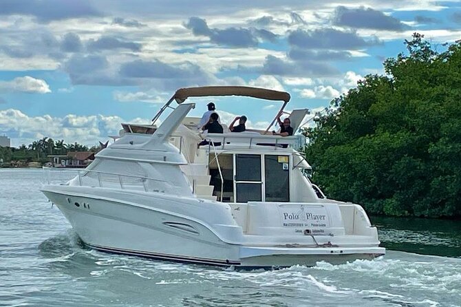Cancun Yacht Tour - SEARAY YACHT 46 FT GREAT FOR SUNSET 15 PEOPLE MAX 25P9 - Service, cleanliness, and the boat itself