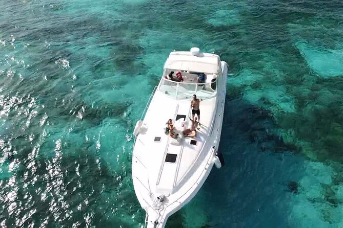 Cancun yachts rental BEATIFUL YACHT 46FT, 15 PAX MAX 25P6 - Key points at a glance