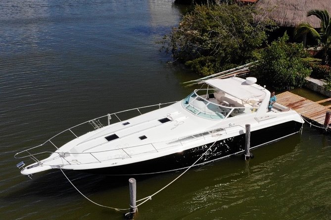 Cancun yachts rental BEATIFUL YACHT 46FT, 15 PAX MAX 25P6 - What is included, and what you still need to arrange
