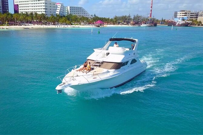 Cancun yachts rental YACHT 46 FT, 15 PAX MAX 25P12 - The Crew Makes a Big Difference