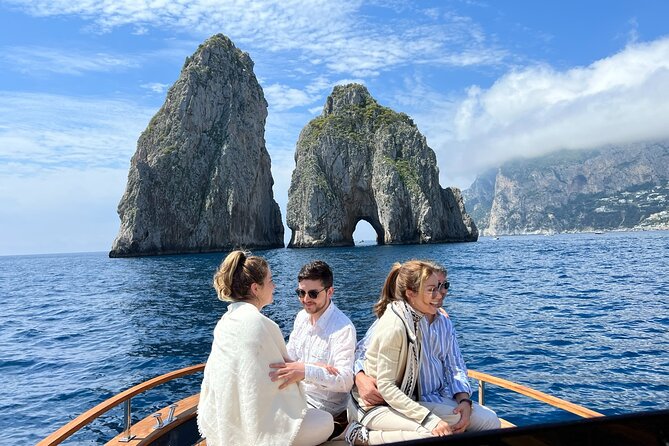 Capri Exclusive Premium Semi-Private Luxury Tour - Five things to know before booking