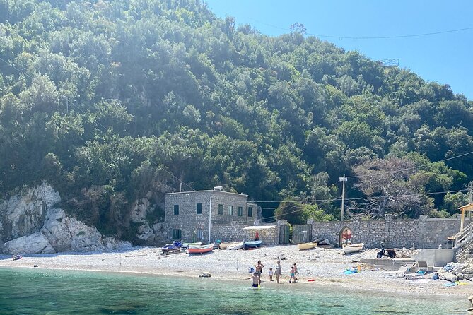 Capri-Positano Private Yacht tour from Sorrento,Positano or Capri - Drinks, snacks, and the captain shape the day