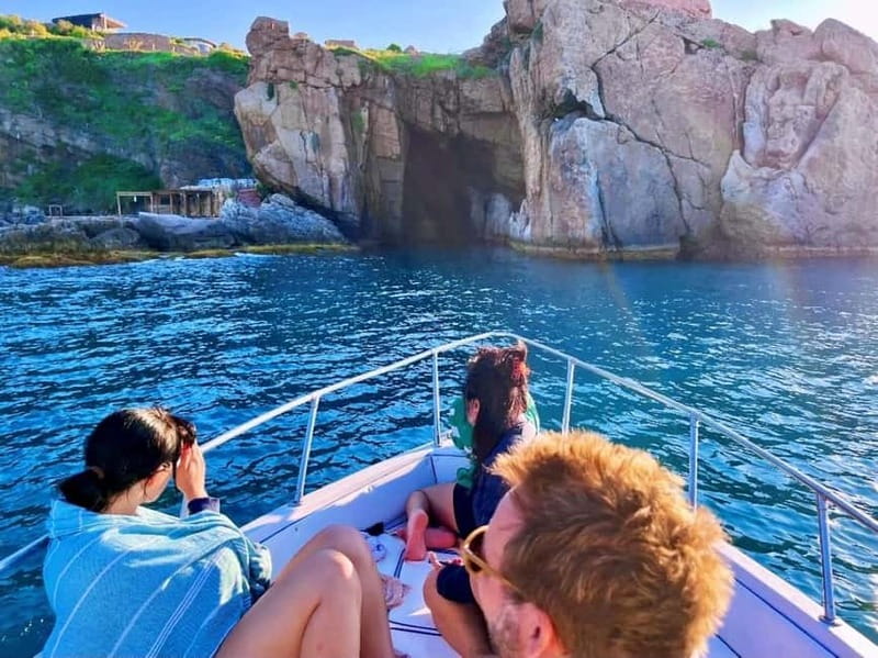 Cefalù: Mini Yacht Tour with Caves, Snorkeling, and Open Bar Aperitif - Kalura Beach: the first taste of Cefalù’s open coast