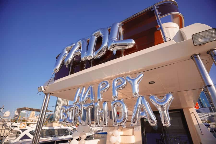 Celebrate Your Birthday in Style on luxury Yacht in Dubai - Birthday decorations and the custom cake