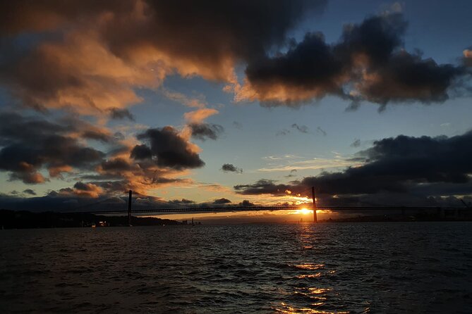 Classic Yacht Experience in Lisbon with portuguese wine - Portuguese wine, drinks, and what is not included