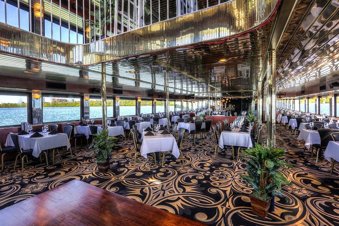 Clearwater Daytime Yacht Sightseeing Cruise with Optional Dining - Key points to know before boarding