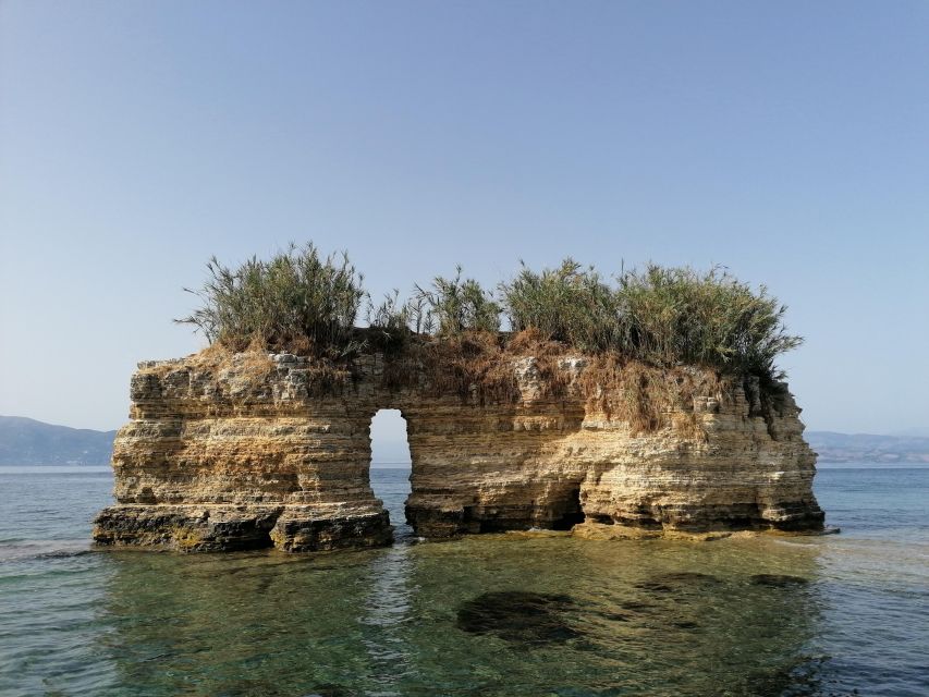 Corfu: Half-day Private Cruise with Sailing Yacht - Sailing past Lazareto Island on the return