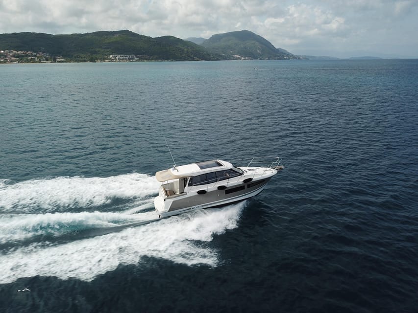 Corfu : Private Motor-Yacht Cruise with Corfu Town Views - Leaving from Benitses Marina