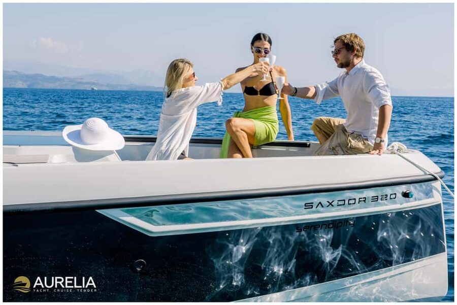 Corfu: Private yacht cruise to Paxos - Antipaxos & Caves - Leaving D-Marin Gouvia Marina