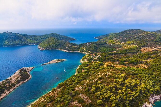 Croatia Luxury Villa and Yacht Combo Package on Korcula Island - Key details to know before booking