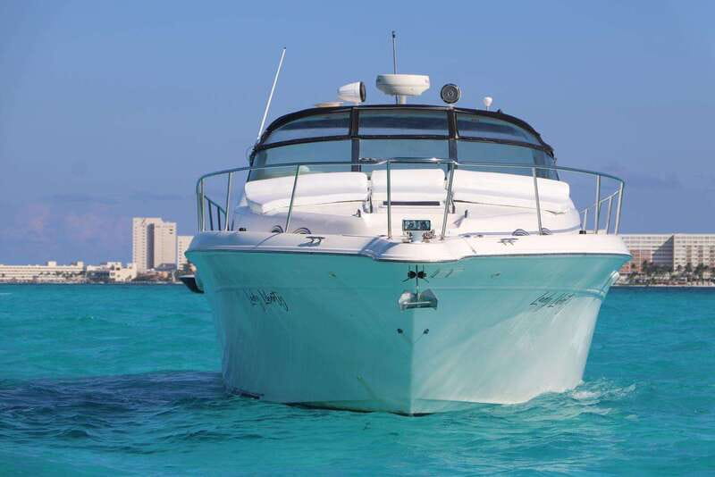 Cruising paradise in a luxury yacht in Cancun - What is included on board