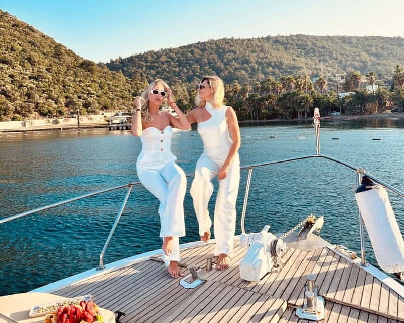 Discover Bodrum's Hidden Gems on a Private 3-Hour Yacht Trip - Choosing Morning, Afternoon, Or Sunset
