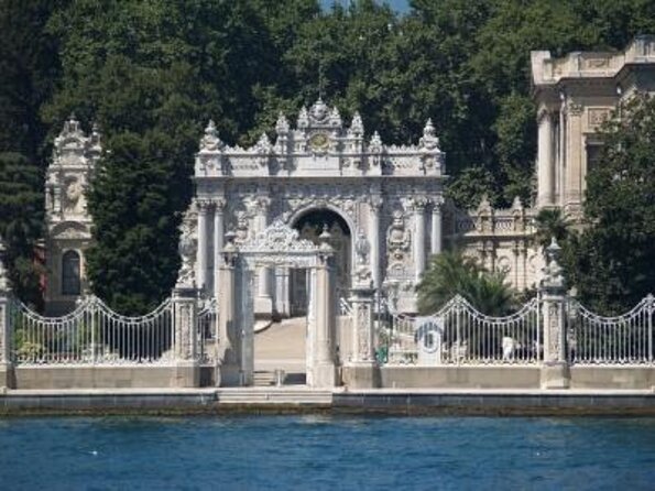 Dolmabahçe Palace and Sunset Tour on Luxury Yacht - Key points before you book