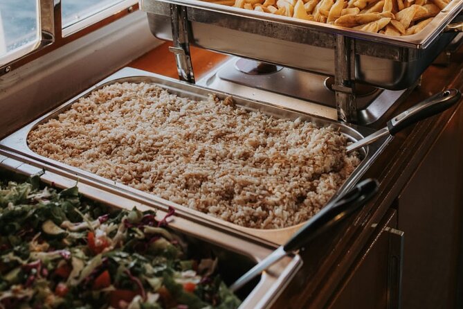 DREAM - Luxury Yacht - HUGE SLIDE - BBQ meal - 1 free drink - What you actually eat at lunch