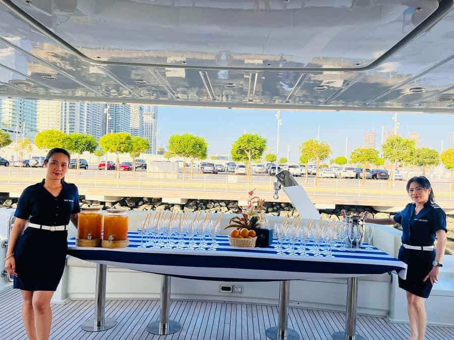 Dubai: 52ft Private Luxury Yacht Experience - Boarding at Dubai Harbour Yacht Club