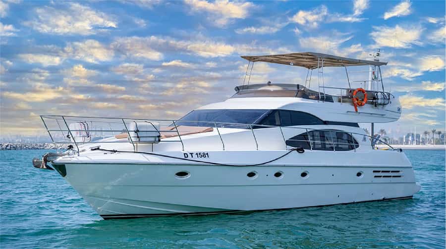 Dubai: 58-Feet Yacht Sea Trip - Jumeirah Beach Residence from the water