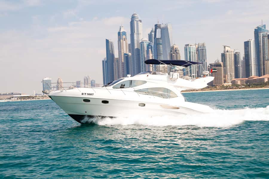 Dubai: Atlantis and Burj Al Arab Cruise on Luxury Yacht - Swimming in the crystal-clear lagoon