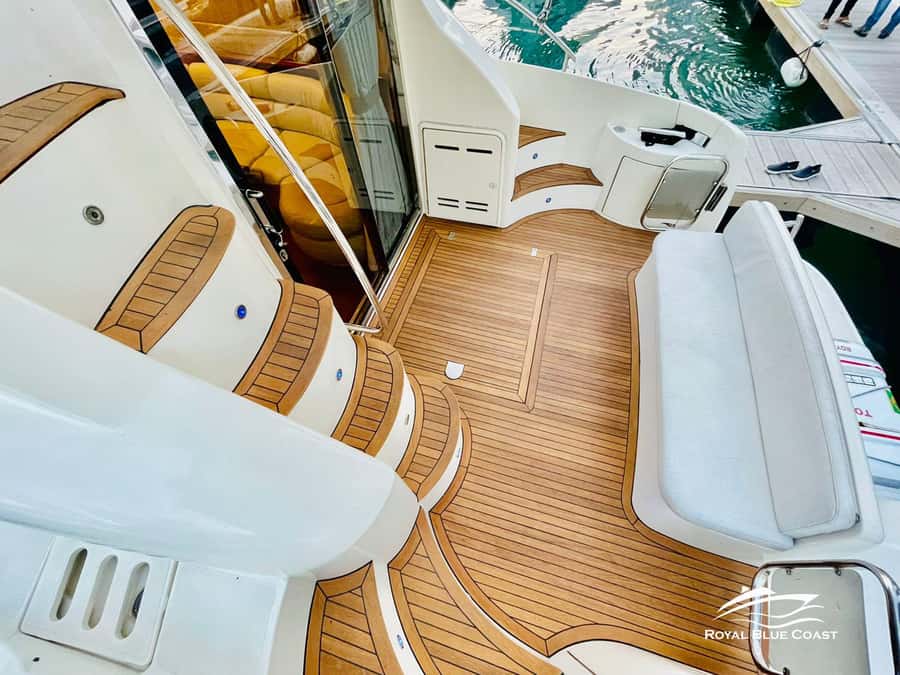 Dubai: Azimut 42 Feet Private Luxury Yacht Cruise - What is included, and what you need to bring