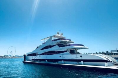 Dubai Harbour Super Yacht Experience with gourmet & Drinks