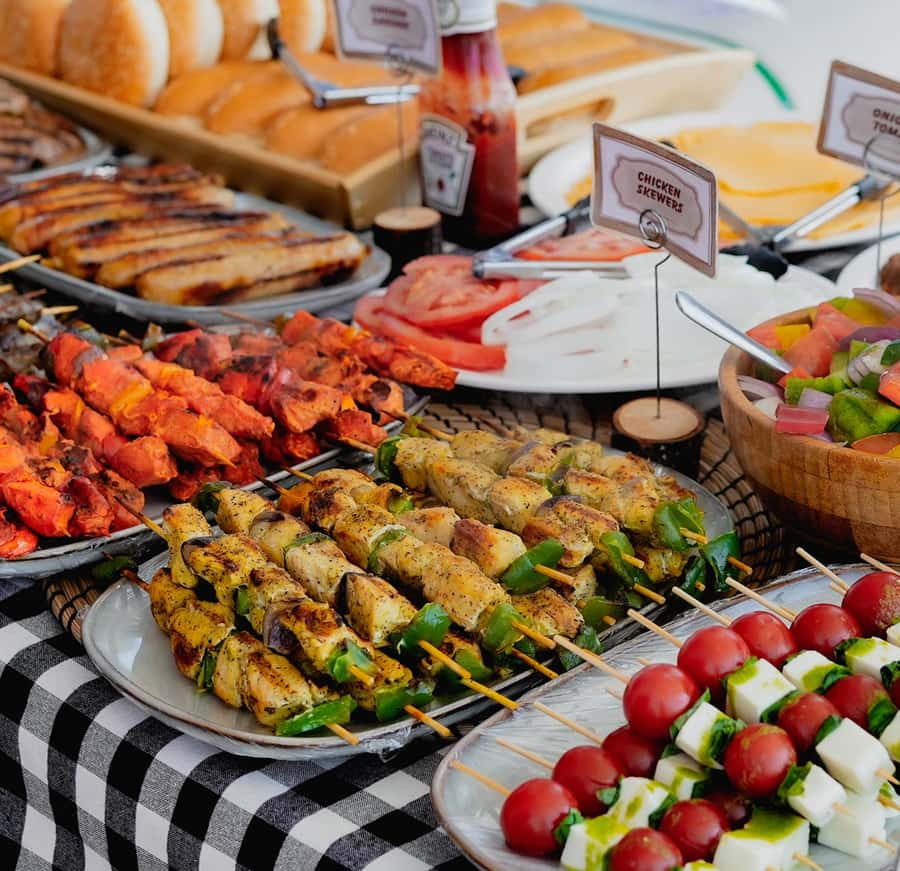 Dubai Marina: Luxury Yacht Tour with Breakfast or BBQ Option - Guides, music, and the shared-tour atmosphere