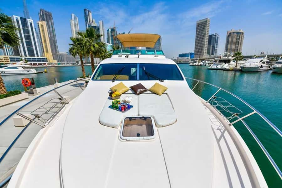 Dubai: Marina Private Luxury Yacht Tour - Key points to know before booking
