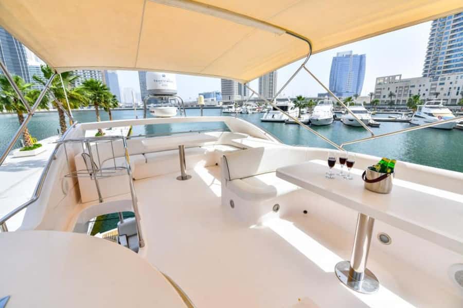 Dubai: Marina Private Luxury Yacht Tour - Is $374 good value for your group?