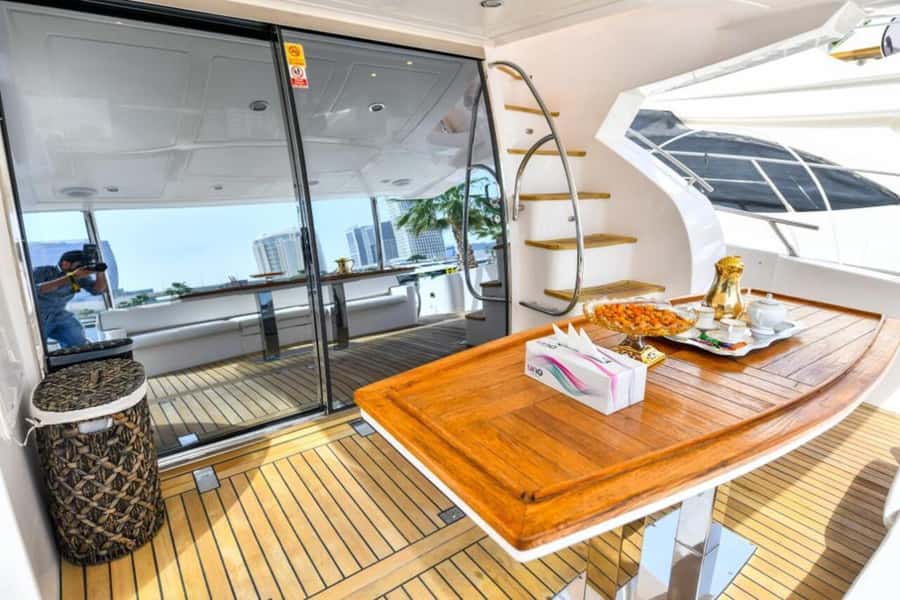 Dubai: Marina Private Luxury Yacht Tour - Practical tips for a smoother departure