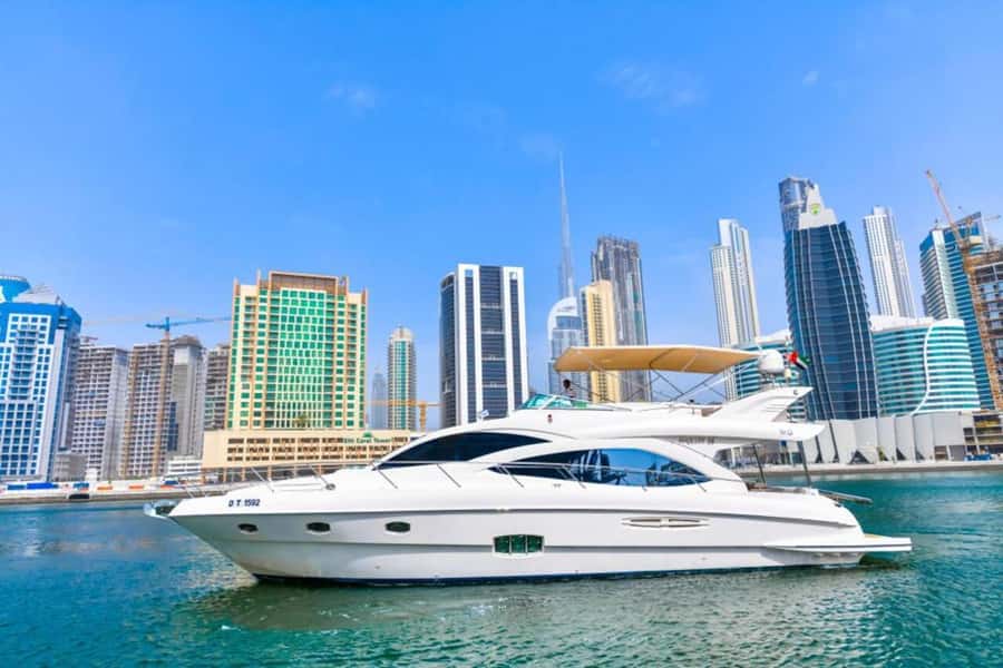 Dubai: Marina Private Luxury Yacht Tour - The first views: Marina, JBR, and the skydive area
