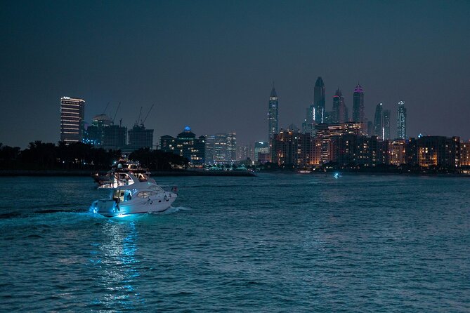 Dubai Night Yacht Party with Canapes and Drinks - Leaving Dubai Marina at 8 pm