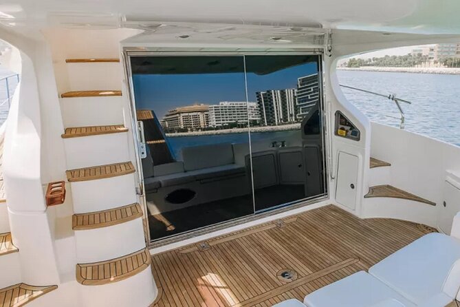 Dubai Private Luxury Yacht Tour with Fishing Facilities - Drinks, comfort, and the party setup