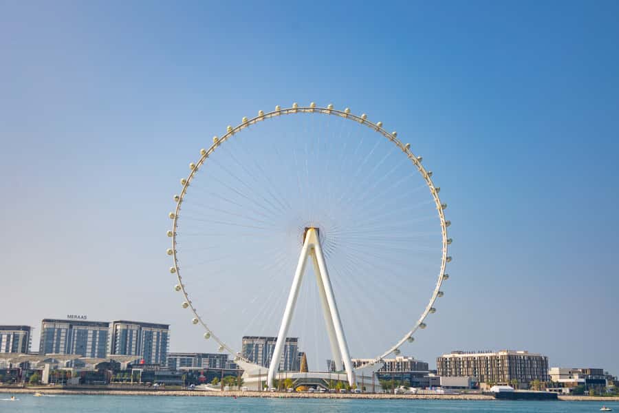 Dubai: Private VIP Luxury Yacht Tour with BBQ & Drinks - Who will enjoy this most