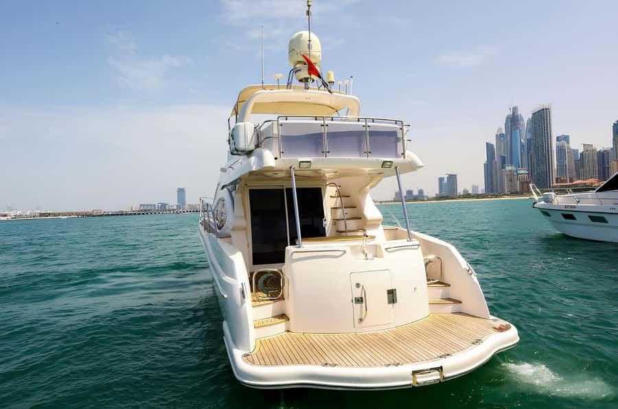 Dubai: Private Yacht Tour Experience with Soft Drinks - What this private Dubai yacht trip is really like