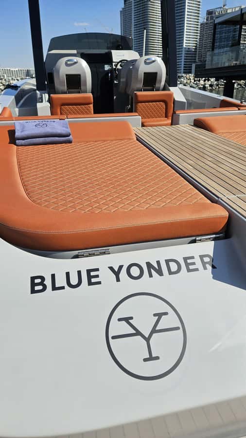 Dubai : Private Yacht Tour with Swimming at Palm Jumeirah - The optional World Islands extension