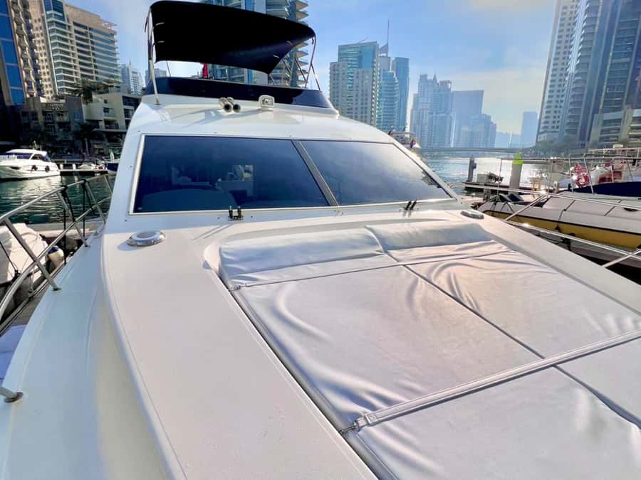 Dubai:Private Yacht with and Burj Al Arab Sightseeing. - What you can do onboard