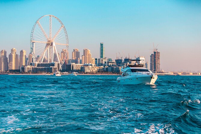 Dubai Yacht Rental - Book 58 ft Private Yacht up to 28 persons - Choosing two, three, or four hours on the water