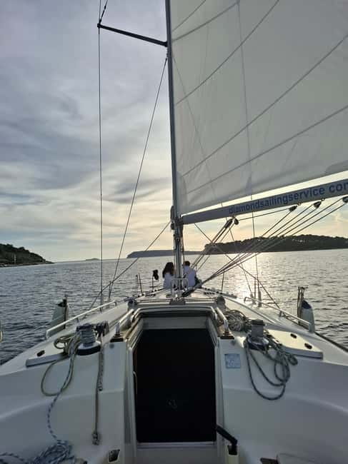 Dubrovnik:Romantic Sunset with a bottle of wine on a yacht - Timing, weather, and comfort