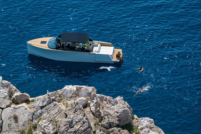 Dubrovnik to Elaphiti: Yacht Escape in Style - Your skipper can shape the day