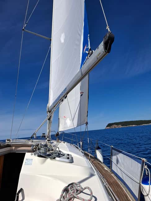 Dubrovnik yacht cruise-Elafity islands & Blue cave - Lopud lunch: good food, extra cost