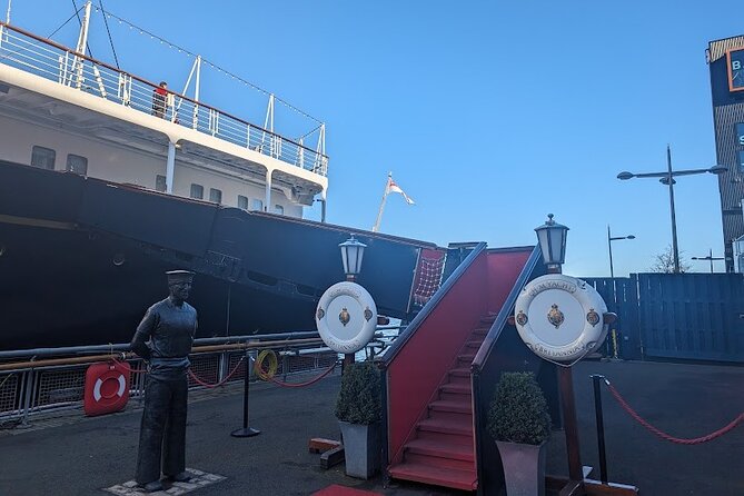 Edinburgh Shore Excursion: City Tour and Royal Yacht Britannia - The driver-guides make the difference