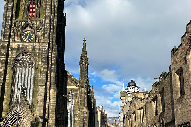 Edinburgh Shore Excursion: City Tour and Royal Yacht Britannia - Comfort, walking, and mobility