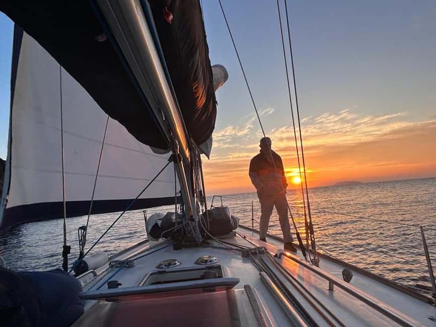 Elegant Sunset cruise under sails,large yacht,full comfort - What the 90-minute route gives you