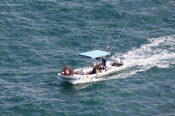 Exclusive 7 bays of Huatulco by Panga Boat or Yacht. - Santa Cruz Bay and the coast’s long memory
