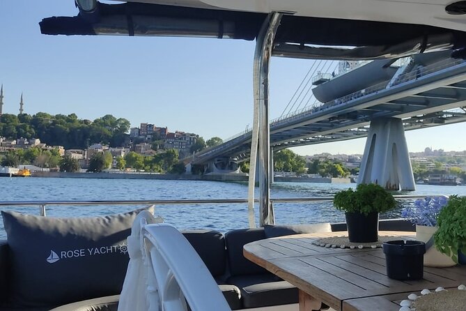 Exclusive Luxury Yacht Bosphorus Sightseeing Cruise in Istanbul - What This Private Bosphorus Cruise Actually Gives You